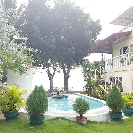 Anton'S Beach Resort 奥斯洛布 外观 照片