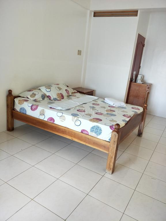 Anton'S Beach Resort 奥斯洛布 客房 照片