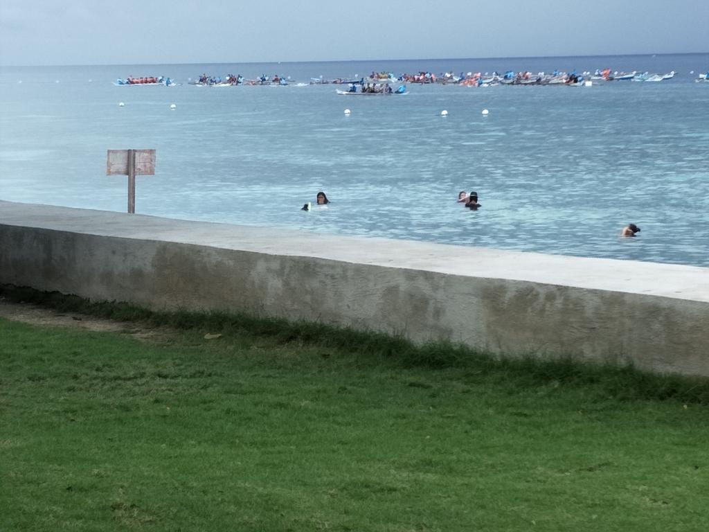 Anton'S Beach Resort 奥斯洛布 外观 照片