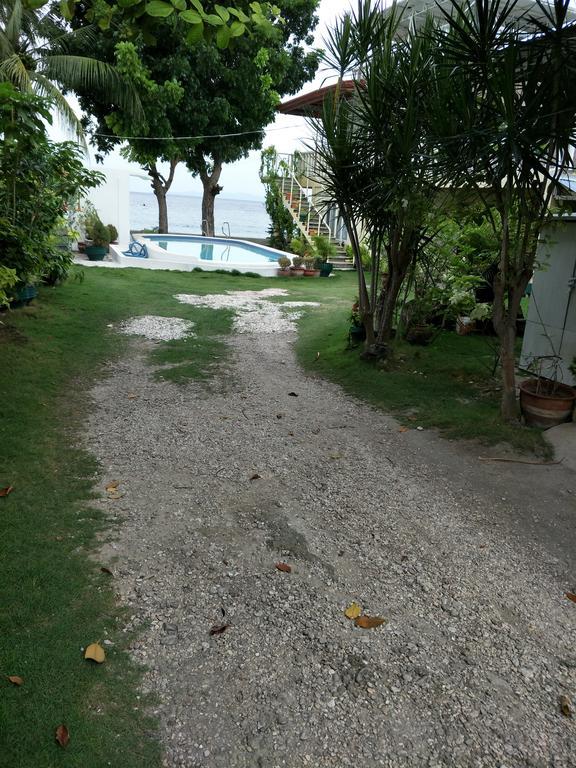 Anton'S Beach Resort 奥斯洛布 外观 照片