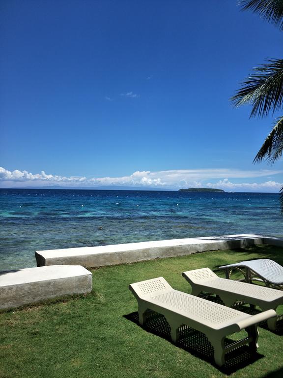 Anton'S Beach Resort 奥斯洛布 外观 照片