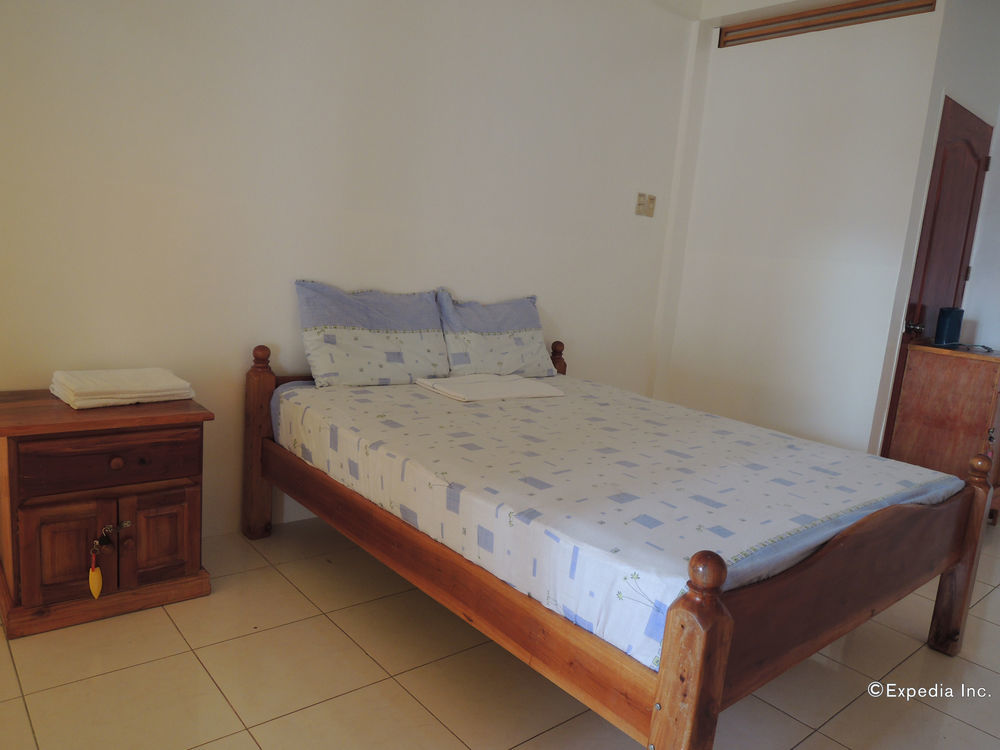 Anton'S Beach Resort 奥斯洛布 外观 照片